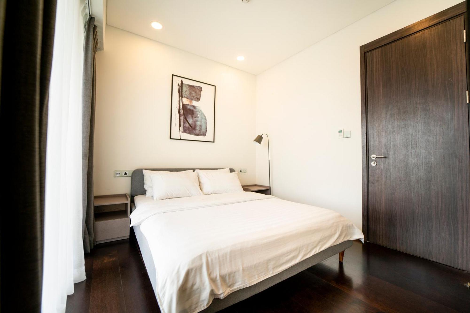 Serenity Saigon Sky Villas - Free One Way Airport Shuttle Ho Chi Minh City Exterior photo